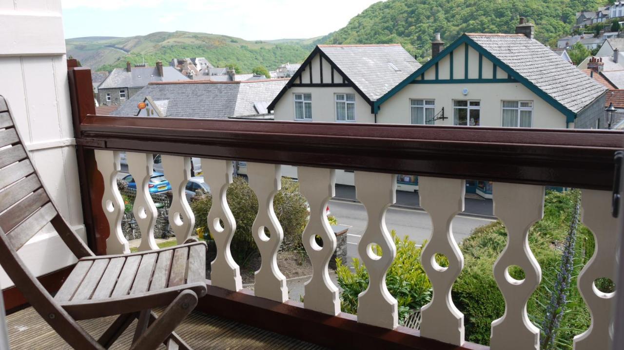 Gable Lodge Guest House Lynton Exterior photo